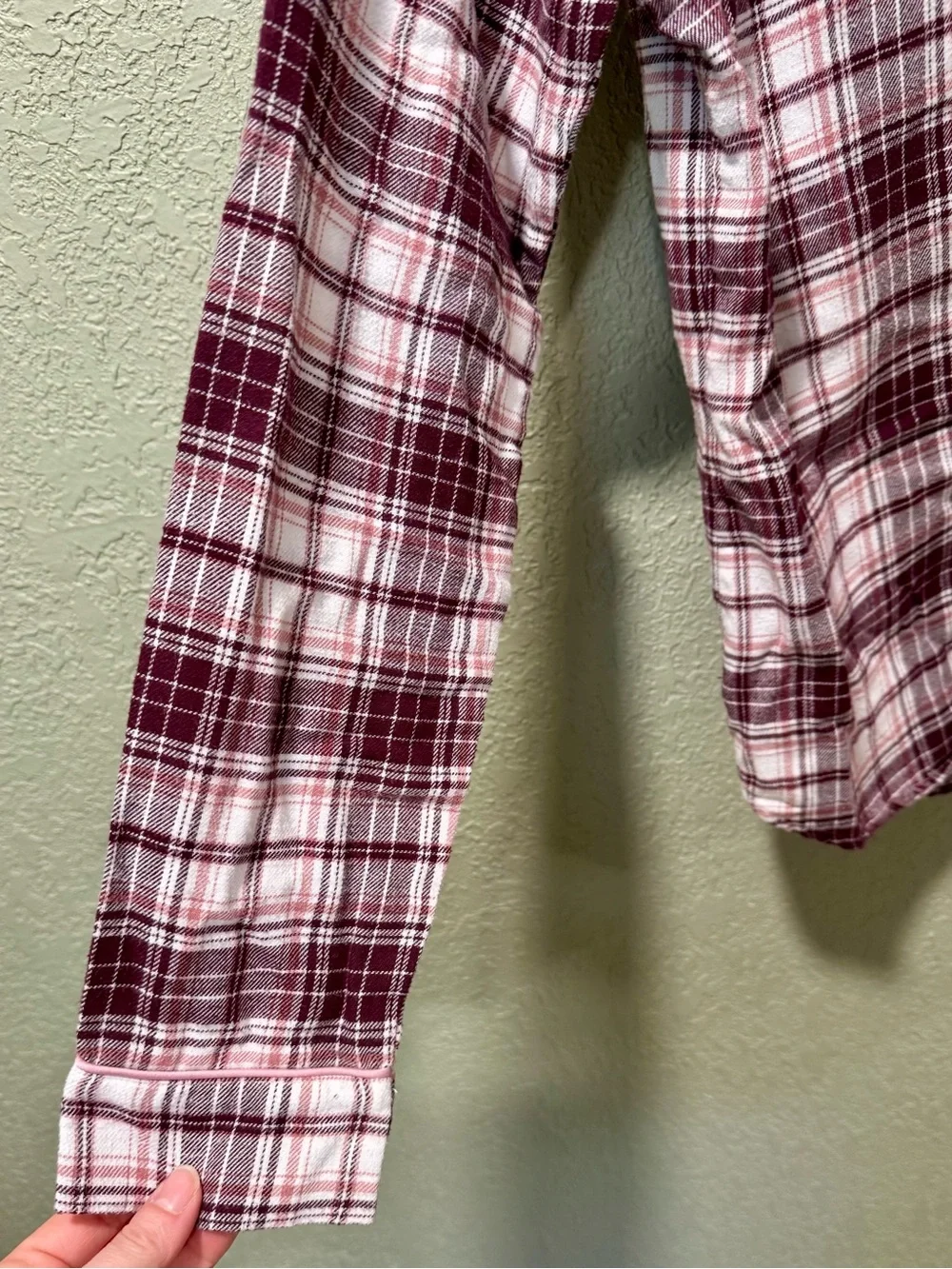 UGG Burgundy, Pink & White Plaid Pajama Set Small - Picture 3 of 7